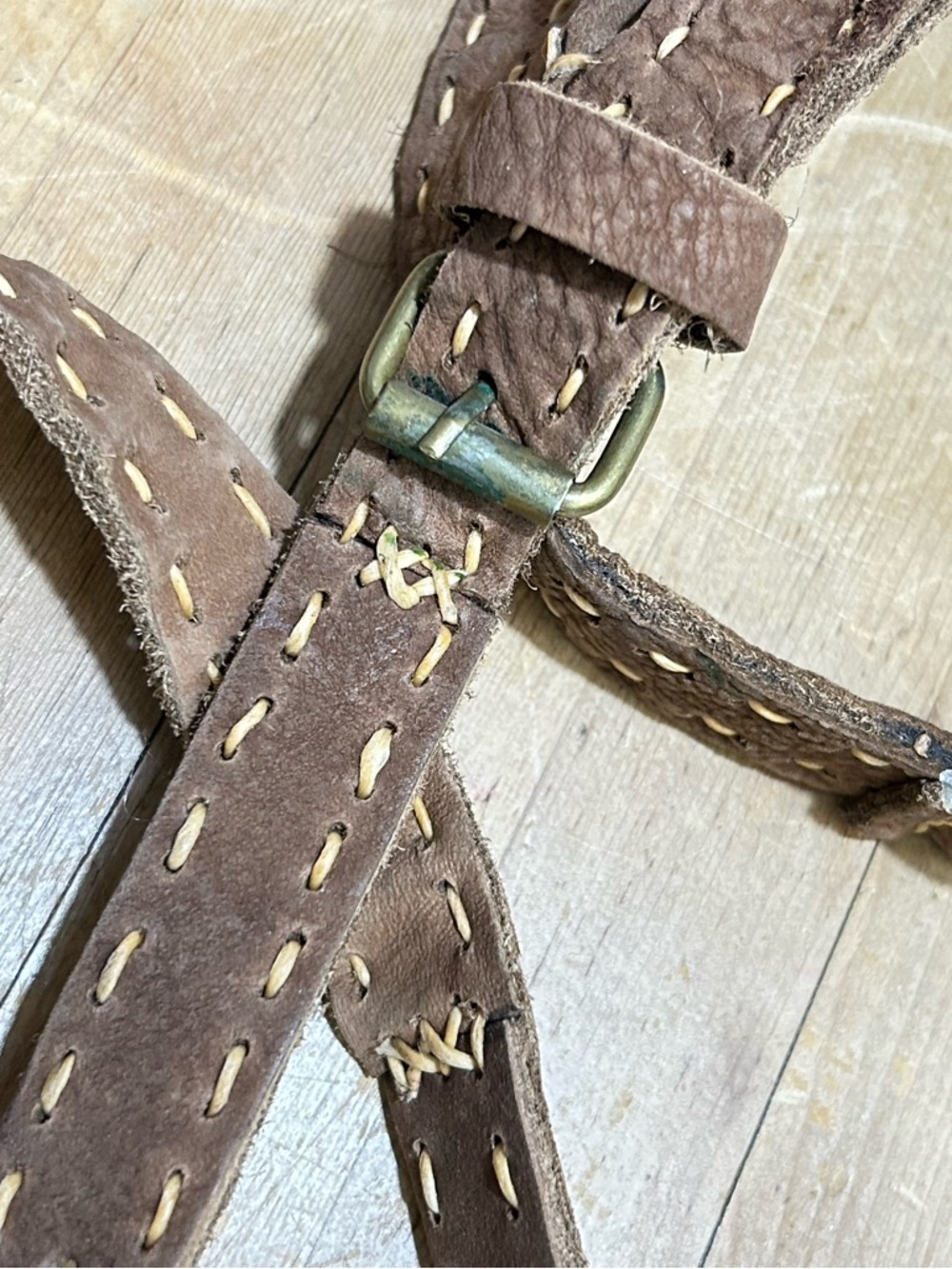 Handmade Buffalo Leather Mini Crossbody - Picture 8 of 9